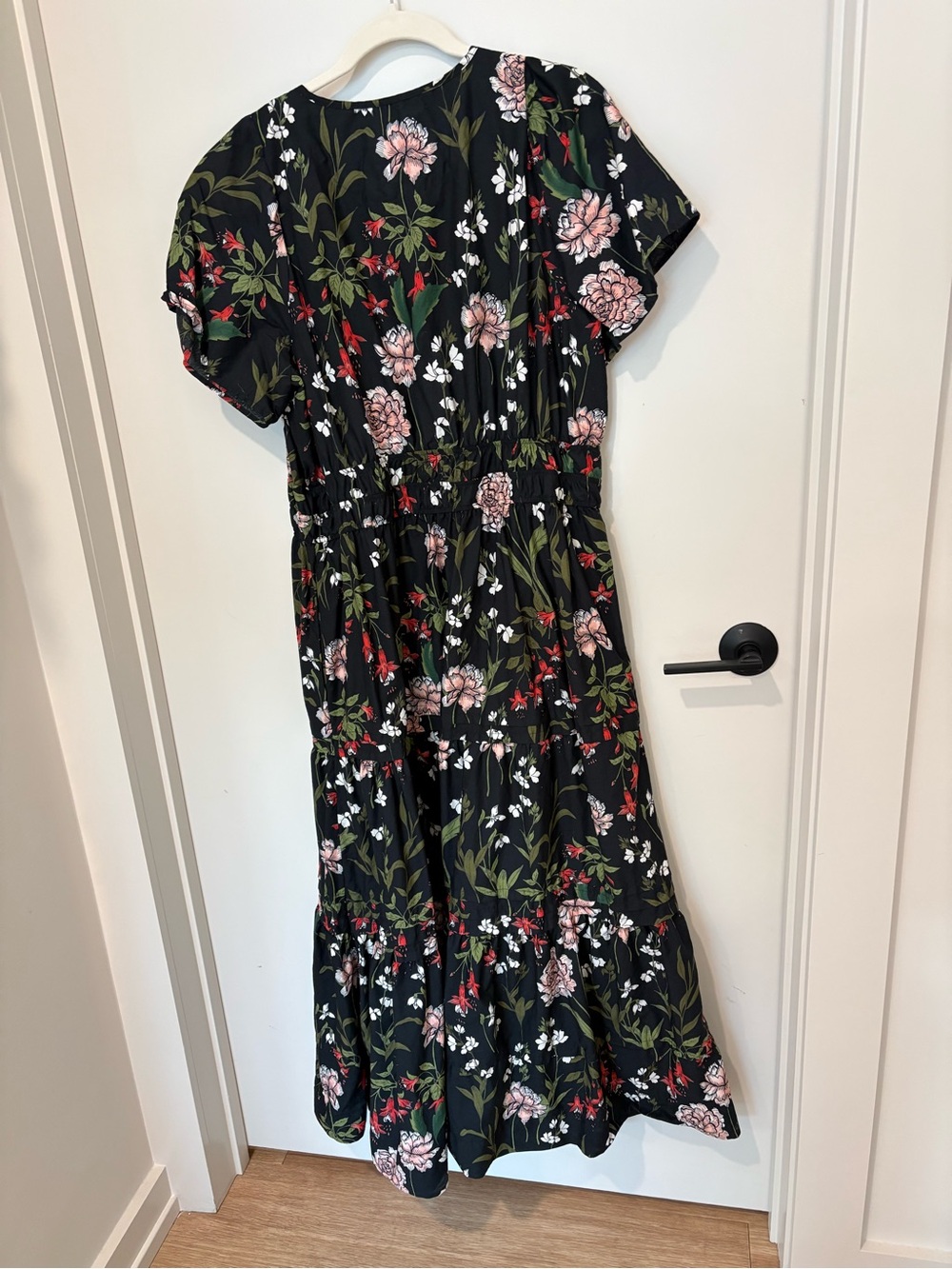 Anthropologie The Somerset Black Floral Garden Tiered Smocked Maxi Dress Cozy 1X - Picture 10 of 14